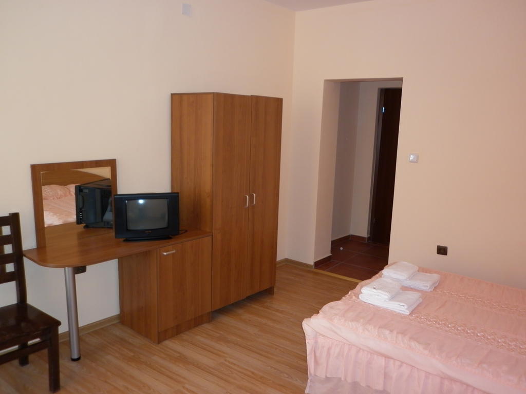 Ivanova Cheshma Guest House Βάρνα Δωμάτιο φωτογραφία